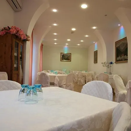 Ristorante Grappolo D'oro Hotel Strettoia